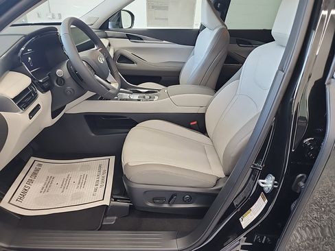 Used 2026 INFINITI QX60 Luxe w/ Cargo Package AWD/4WD image 30