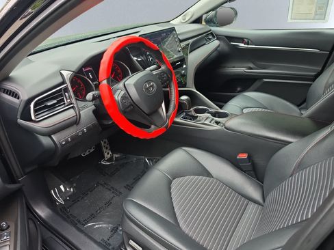 Used 2022 Toyota Camry TRD w/ TRD Package w/JBL Audio FWD image 15