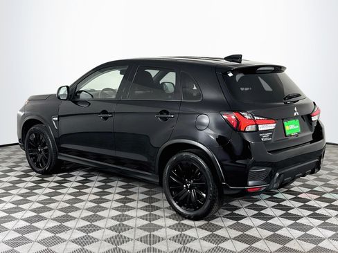 Used 2023 Mitsubishi Outlander Sport ES AWD/4WD image 6