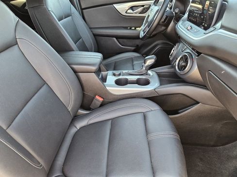 Used 2023 Chevrolet Blazer LT image 15