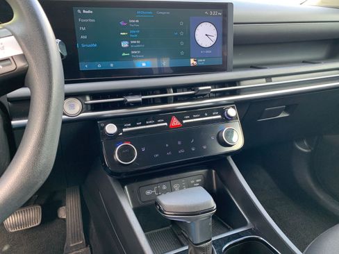 Used 2025 Hyundai Tucson SEL image 17