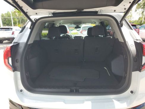 Certified 2023 GMC Terrain SLE FWD image 26