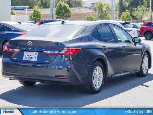 Used 2025 Toyota Camry LE FWD image 9