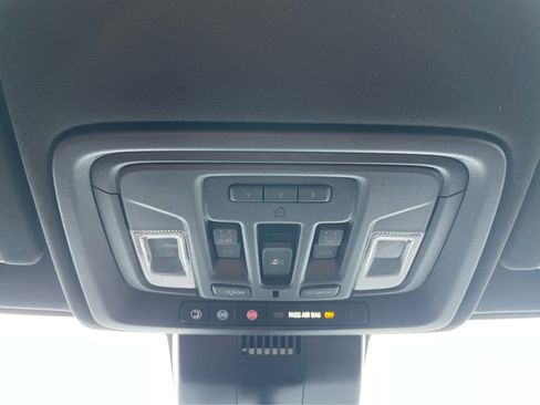 Used 2025 GMC Sierra 2500 AT4 w/ AT4 Premium Plus Package image 30