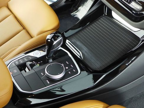 Certified 2023 BMW X3 xDrive30i w/ Premium Package image 15