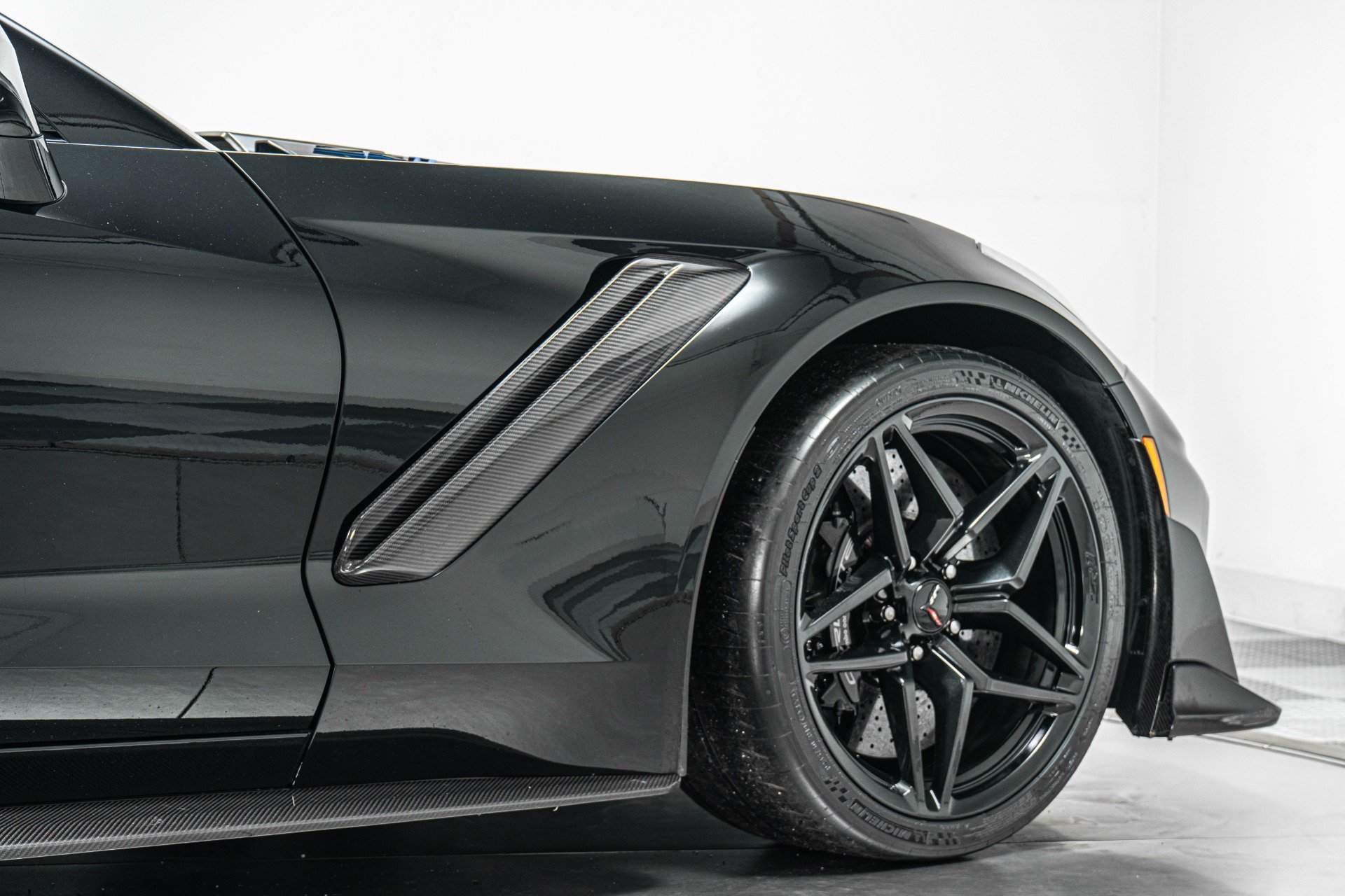 Used 2019 Chevrolet Corvette ZR1 w/ ZTK Track Performance Package RWD image 34