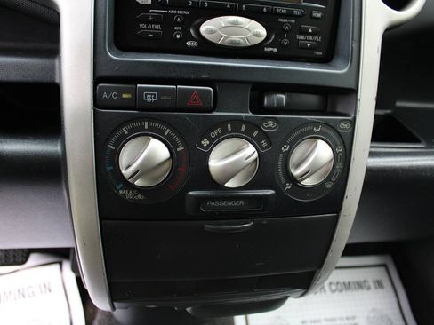 Used 2005 Scion xB FWD image 22