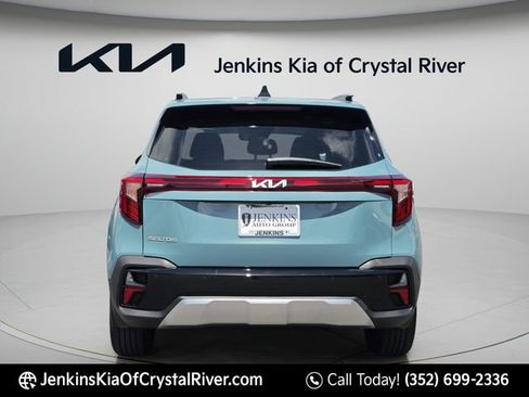 Certified 2026 Kia Seltos EX w/ EX Sunroof Package FWD image 8