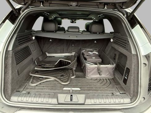 Used 2024 Land Rover Range Rover Sport Dynamic SE image 17