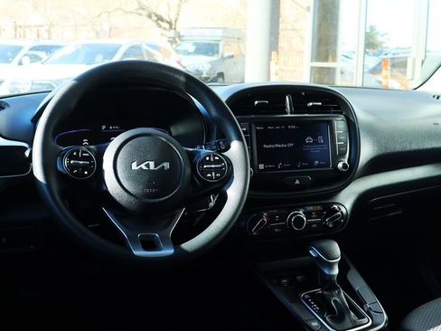 Used 2024 Kia Soul LX w/ Option Group 015 image 31