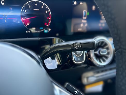 Certified 2026 Mercedes-Benz GLA 250 4MATIC image 19