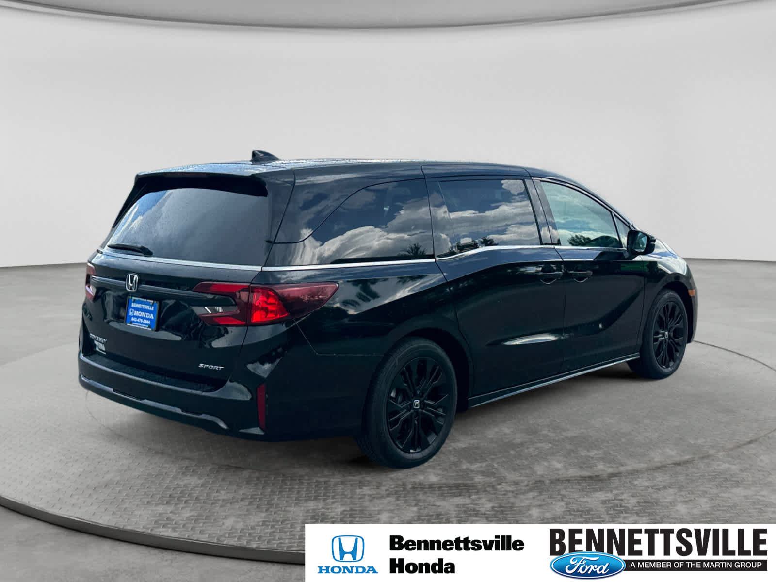 Used 2025 Honda Odyssey Sport-L image 5