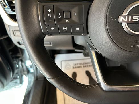 Used 2023 Nissan Rogue SL w/ SL Premium Package AWD/4WD image 11