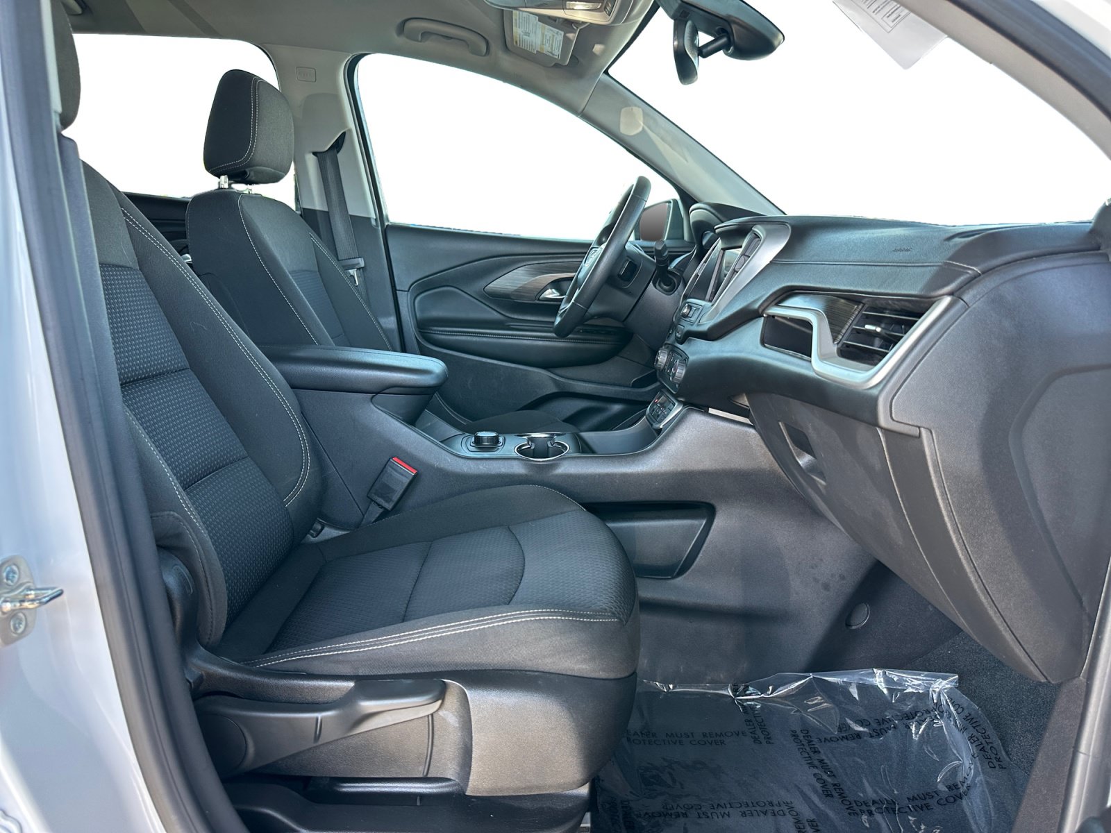 Used 2024 GMC Terrain SLE FWD image 15
