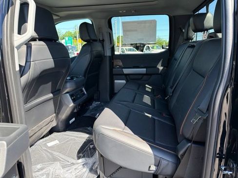 New 2026 Ford F350 Lariat w/ Black Appearance Package AWD/4WD image 8