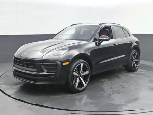 New 2026 Porsche Macan AWD/4WD image 1