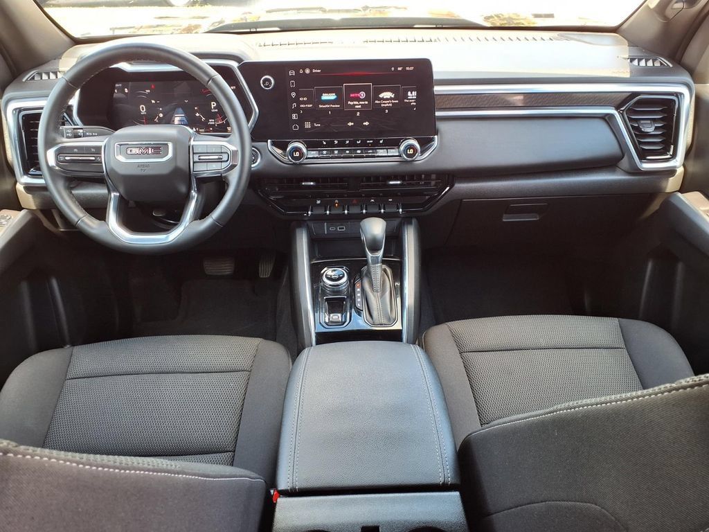 Used 2025 GMC Canyon Elevation w/ Convenience Package AWD/4WD image 17