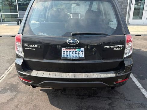Used 2011 Subaru Forester 2.5X w/ Alloy Wheel Value Pkg AWD/4WD image 4