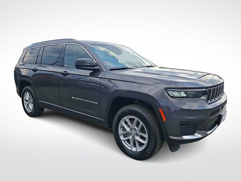 Used 2024 Jeep Grand Cherokee L Laredo AWD/4WD image 1