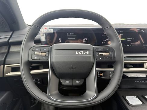 New 2027 Kia Telluride S image 12