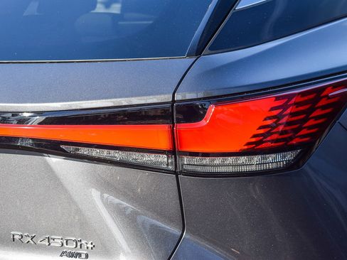 Used 2024 Lexus RX 450h AWD w/ Luxury Package image 7