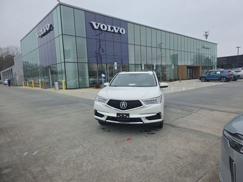 Used 2019 Acura MDX FWD w/ Technology Package image 12