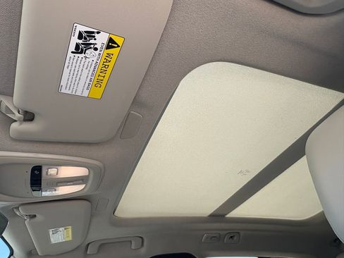 New 2026 Volvo XC40 B4 Plus w/ Protection Package Premier image 19