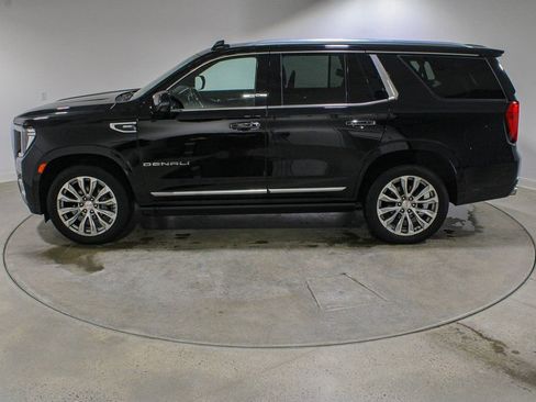Used 2022 GMC Yukon Denali w/ Denali Ultimate Package image 2