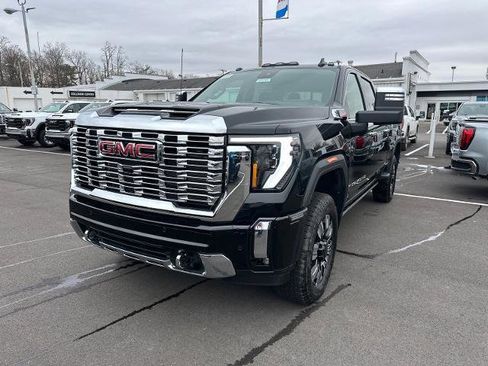 New 2026 GMC Sierra 2500 Denali w/ Denali Reserve Package image 1