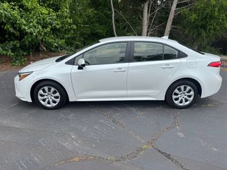 Used 2024 Toyota Corolla LE FWD video 2