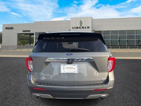 Used 2020 Ford Explorer Limited image 4