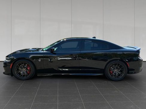 Used 2018 Dodge Charger SRT Hellcat w/ Harman/Kardon Audio Group RWD image 2
