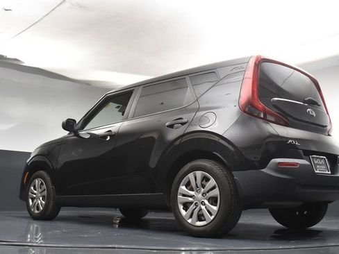Certified 2020 Kia Soul LX FWD image 34