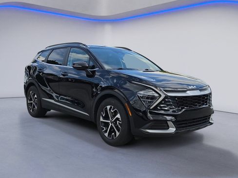 Used 2025 Kia Sportage EX w/ Premium Package FWD image 7