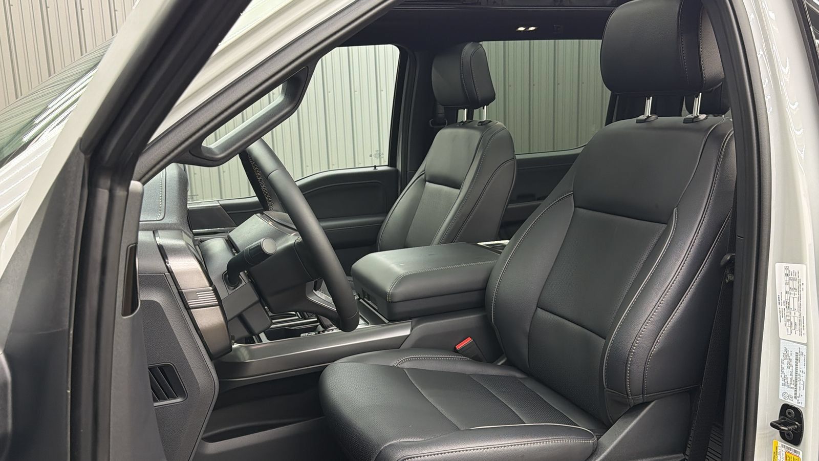 Used 2026 Ford F150 Lariat w/ Bed Utility Package AWD/4WD image 32