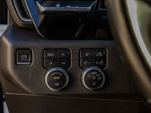 Used 2023 GMC Sierra 1500 SLT w/ SLT Premium Package image 22