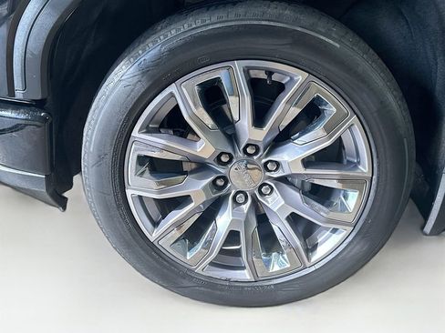 Used 2022 GMC Sierra 1500 Denali w/ Denali Reserve Package image 38