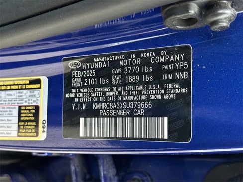 Used 2025 Hyundai Venue SEL image 33