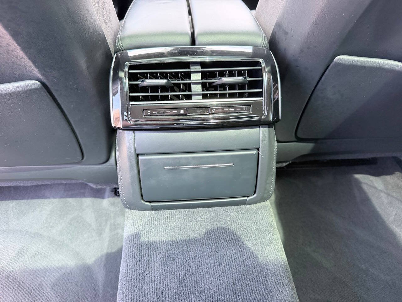 Used 2019 Audi A8 L 3.0T AWD/4WD image 30