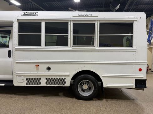 Used 2019 Chevrolet Express 3500 w/ School Bus Package image 9