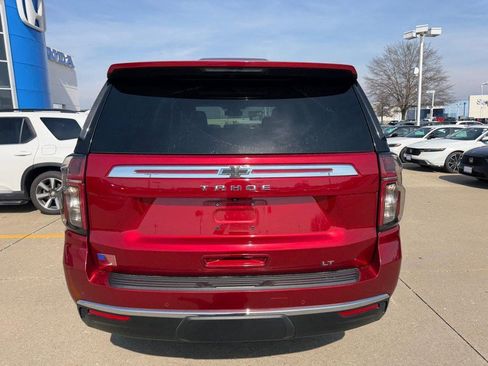 Used 2024 Chevrolet Tahoe LT w/ LT Signature Package image 3