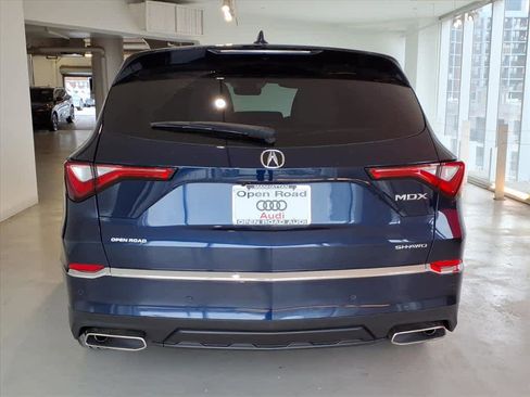 Used 2023 Acura MDX SH-AWD w/ Technology Package image 5