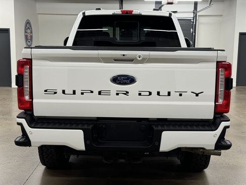 Used 2024 Ford F250 Lariat w/ Lariat Ultimate Package AWD/4WD image 11