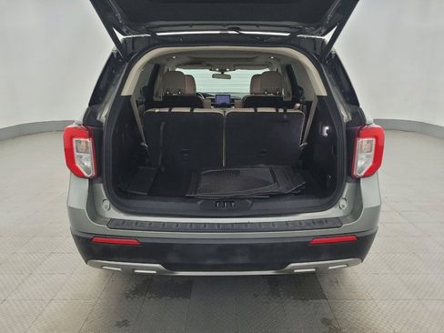 Used 2020 Ford Explorer XLT w/ Equipment Group 202A image 29