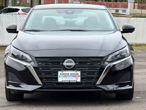 New 2025 Nissan Altima 2.5 SL image 10