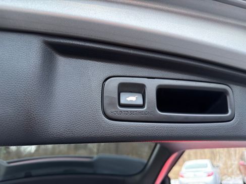 Used 2023 Honda CR-V EX-L image 30