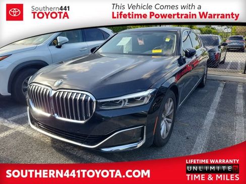 Used 2021 BMW 740i RWD image 1