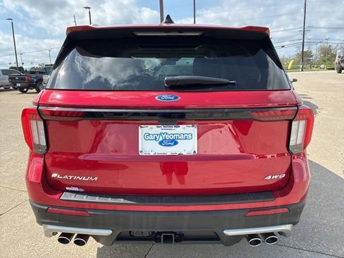 Used 2025 Ford Explorer Platinum w/ Ultimate Package AWD/4WD image 7