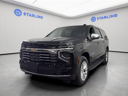 Certified 2025 Chevrolet Suburban Premier image 16