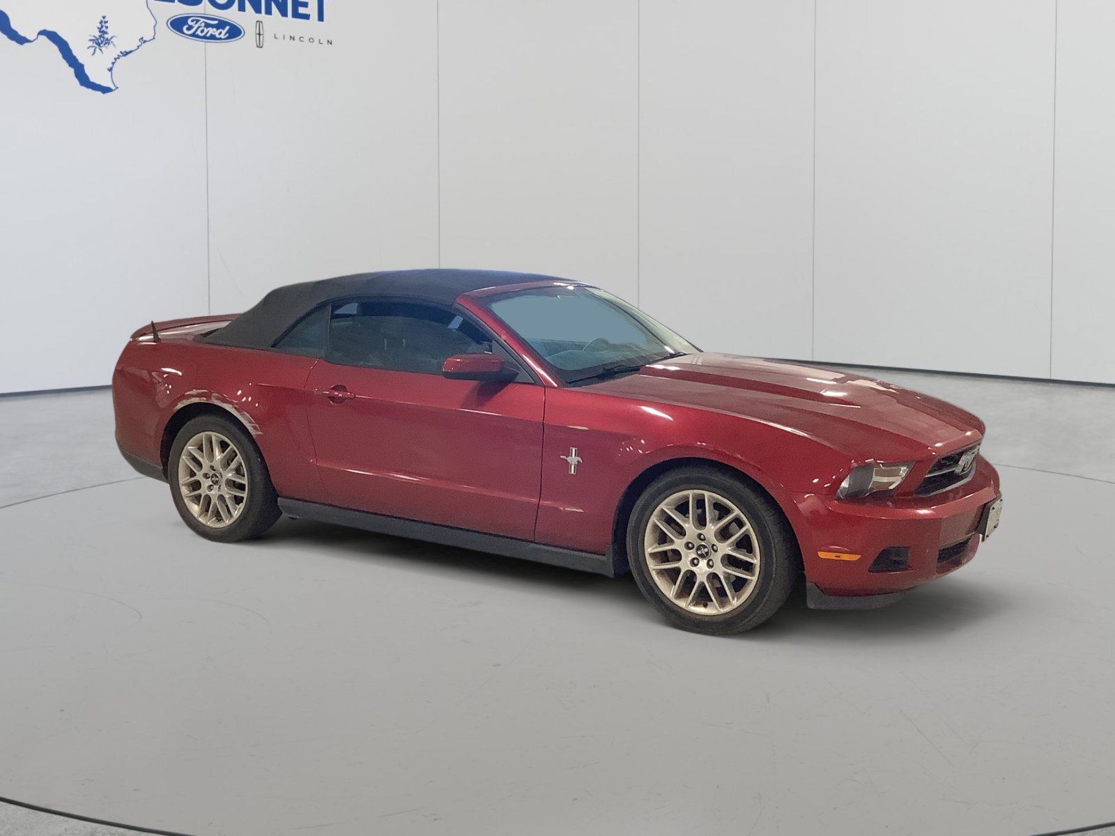 Used 2012 Ford Mustang Premium RWD image 2